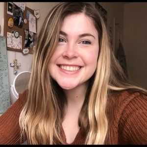 Meet your Posher, Katie